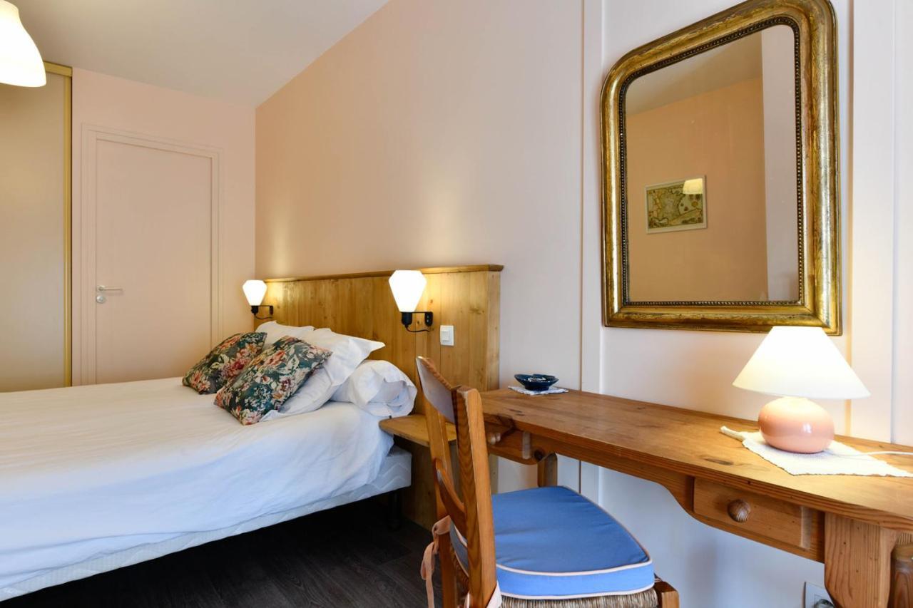 Bed and Breakfast La Grange de Georges à Lay-Lamidou Extérieur photo